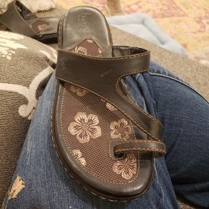 BOC Born Laurina Women’s Black Flip Flop Faux Leather Sandals